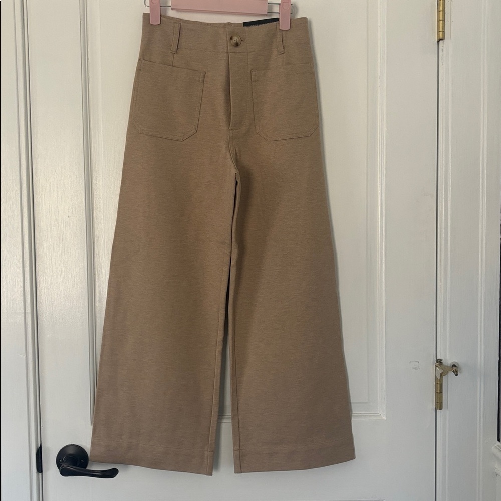 Jones New York Cropped Wide-Leg Pants in Tan